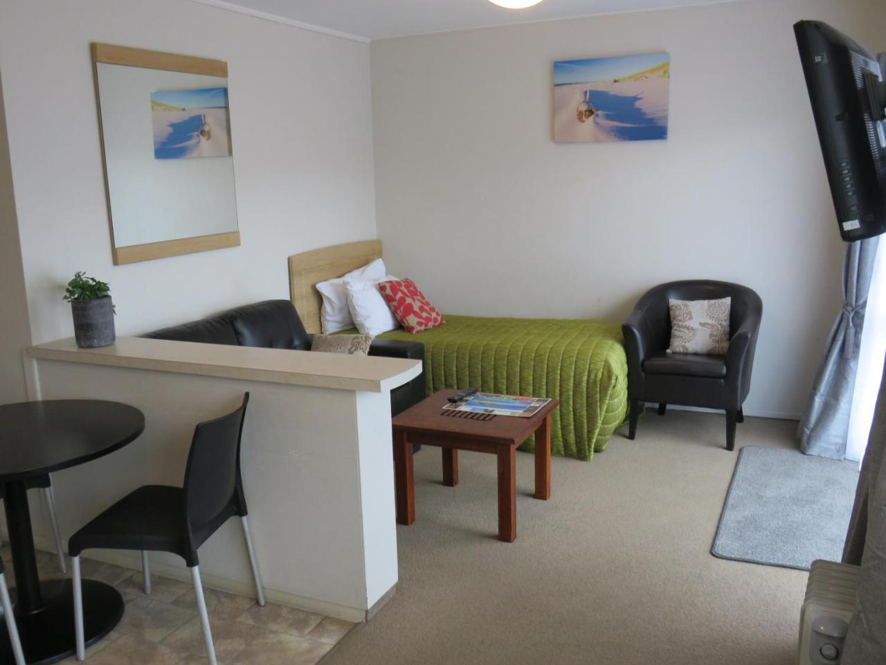 Blue Wave Motel Mt Maunganui Mount Maunganui Bagian luar foto